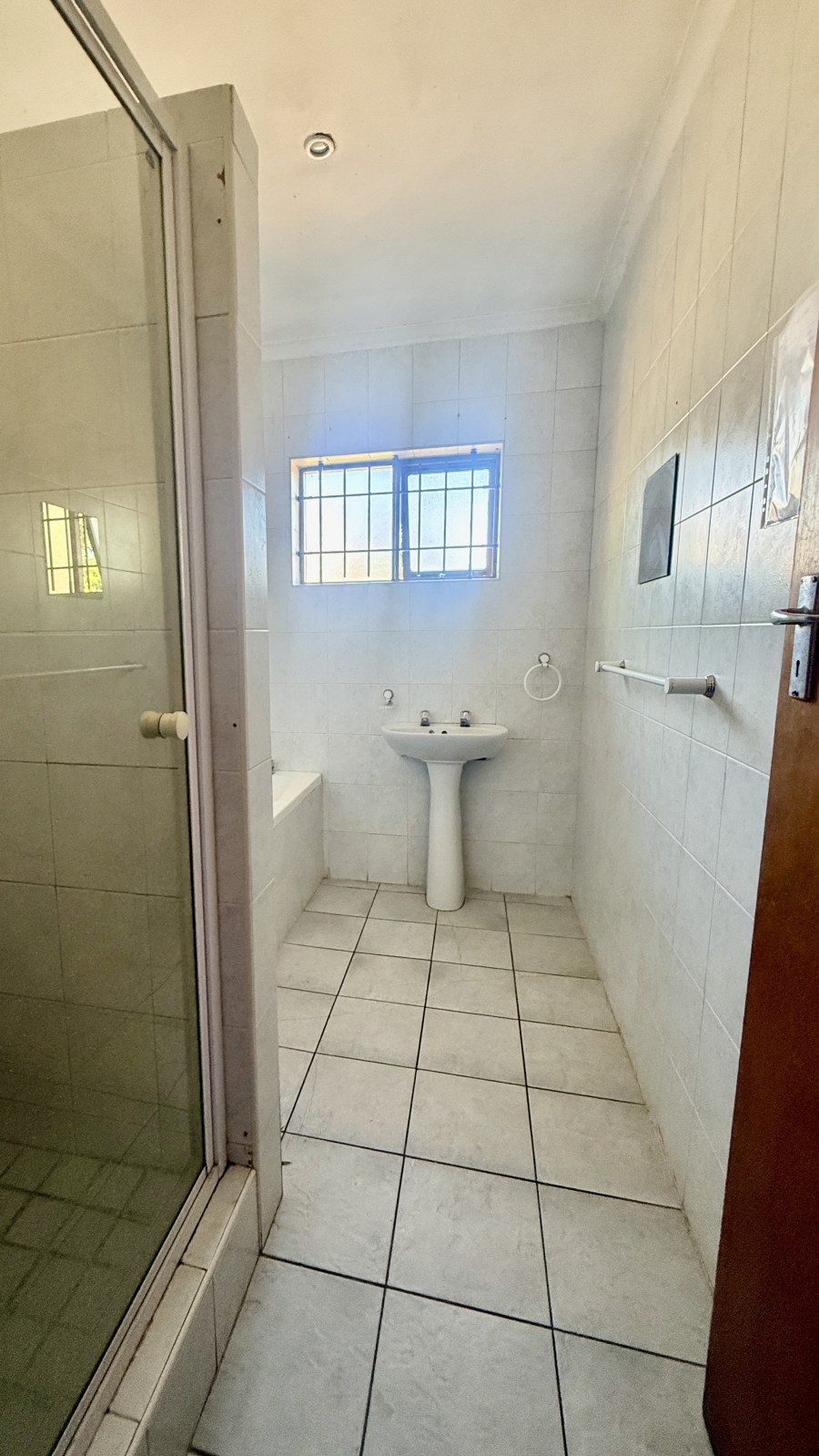 6 Bedroom Property for Sale in Summerstrand Eastern Cape